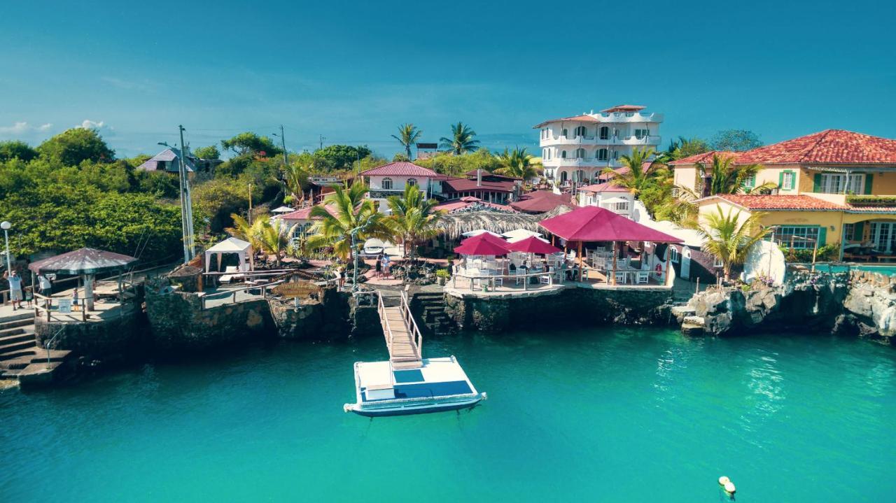 Hotel Angermeyer Waterfront Inn Puerto Ayora  Exterior photo