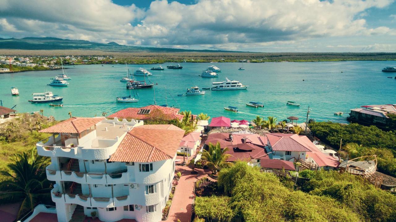 Hotel Angermeyer Waterfront Inn Puerto Ayora  Exterior photo